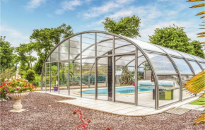 Amazing Home In Pommeret With Ethernet Internet